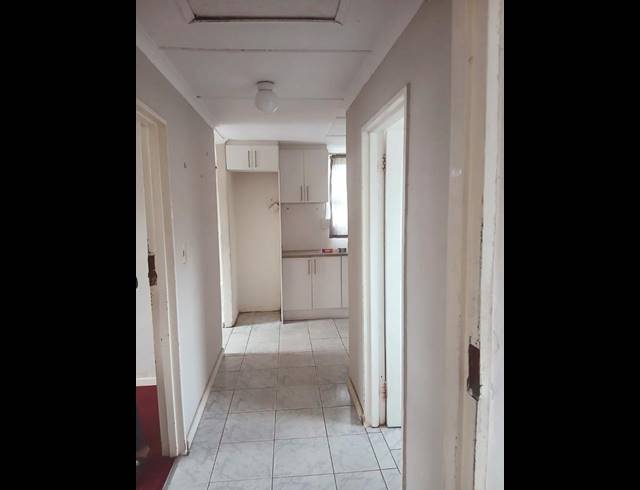 2 BEDROOM HOUSE FOR SALE IN MOTHERWELL